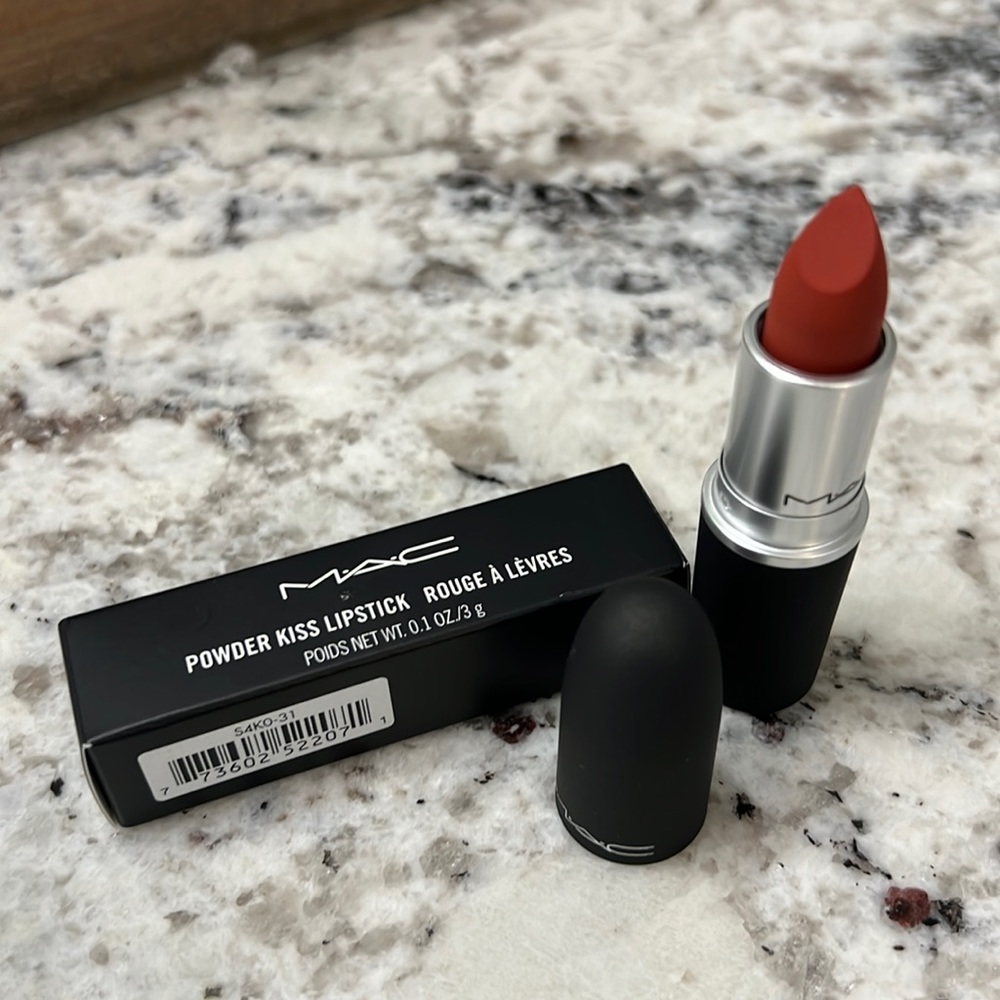 MAC Devoted to Chili powder kiss lipstick new in box